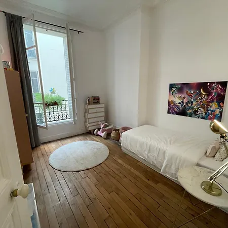 Appartement Magnifique T4 Proche Proche Arc De Triomphe Et Champs Elysees *