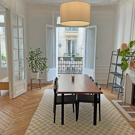 Lägenhet Magnifique T4 Proche Proche Arc De Triomphe Et Champs Elysees